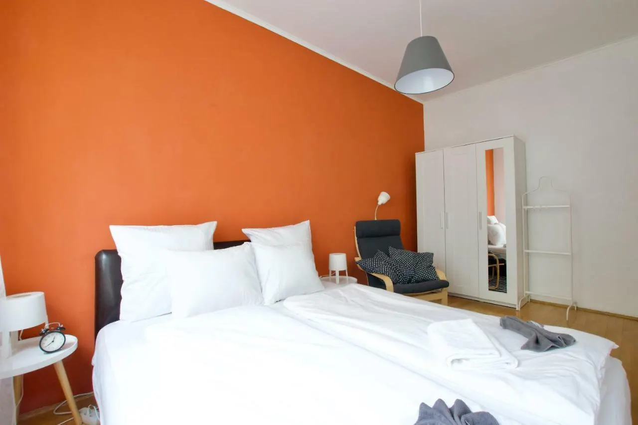 Standard Apartment By Hi5 - Kazincy 52 Budapest 0*,  Ungheria